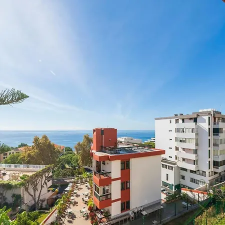 Casa Das Raposinhas By An Island Apart *